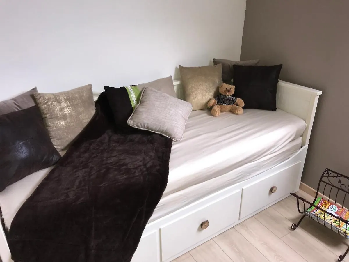 Chambres Privees Chez Le Particulier Aeroport Lille Lesquin France